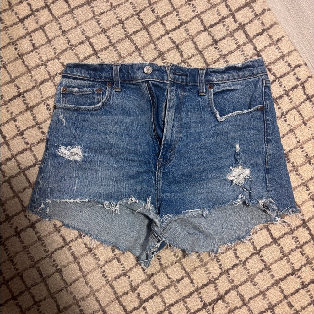 Abercrombie mom shorts - Picture 2 of 2
